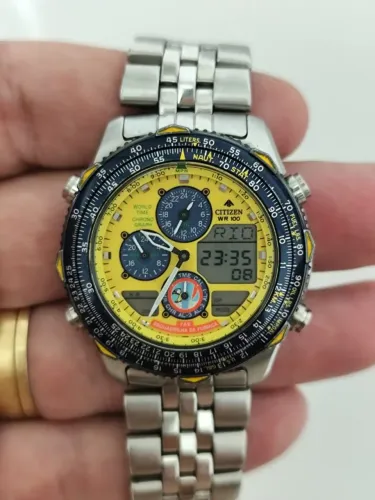 Citizen esquadrilha da fumaça c300