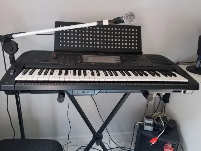 Teclado yamaha PSR 630