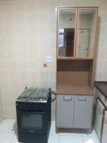 Armário de cozinha +fogão só vendo os dois pós estou de mudança