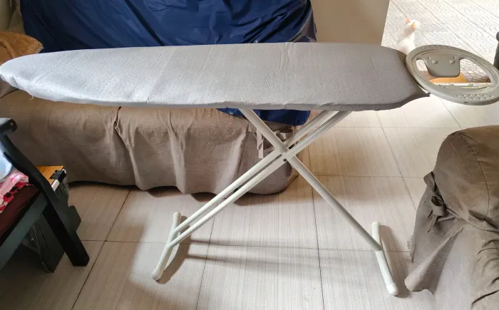 Tábua de Passar Roupa Dobrável