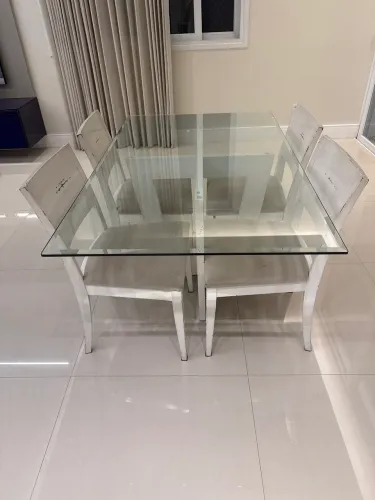 Conjunto mesa de jantar
