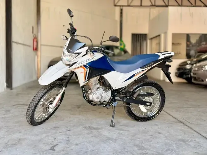 Honda - NXR160 BROSS ESDD 2024 C/ Apenas 29.000 Km!