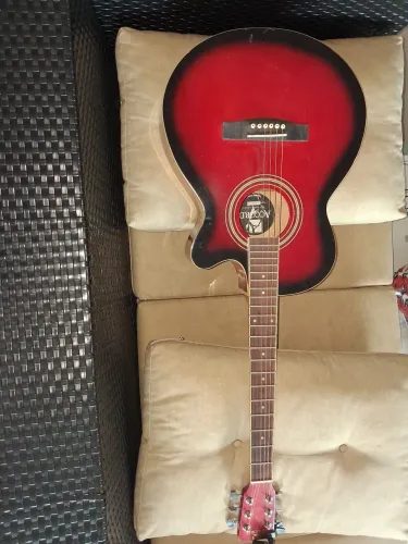 Violão Accord
