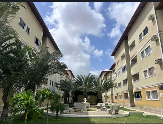Apartamento no Condomínio Thisaliah