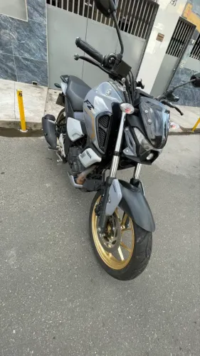 Yamaha FZ15 ABS - Impecável e Pronta para Rodar