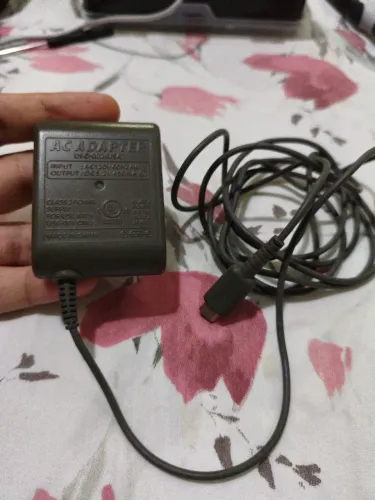 Carregador 110v - Nintendo DS Lite