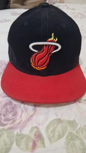 Boné New era