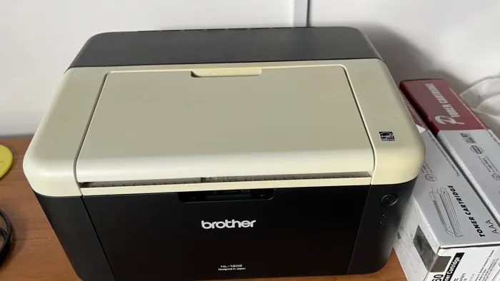 Impressora laser Brother HL1202 seminova