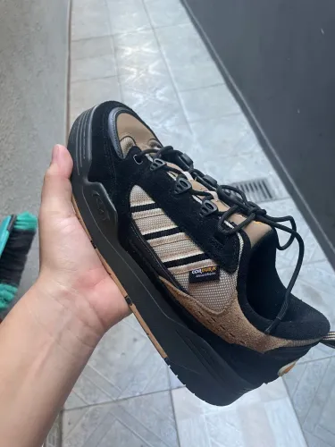 Adidas adi 2000