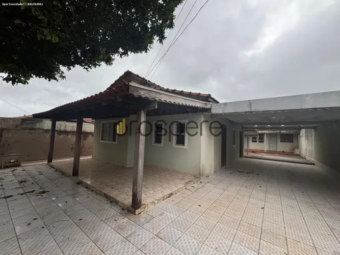Casa para Venda em Presidente Prudente, Parque Furquim, 3 dormitórios, 2 banheiros, 2 vaga