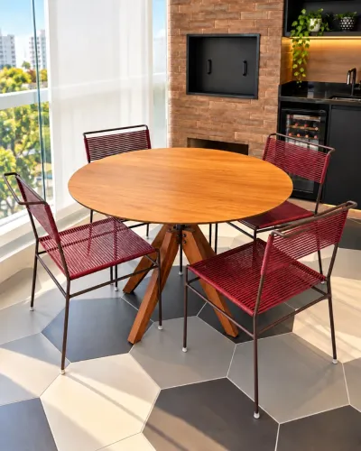 Conjunto Fernando Jaeger - Mesa Tabuleiro + 4 Cadeiras Spaghetti