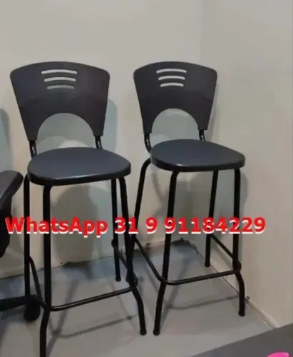 Banquetas altas novas cor Preta 70 cm Frete grátis