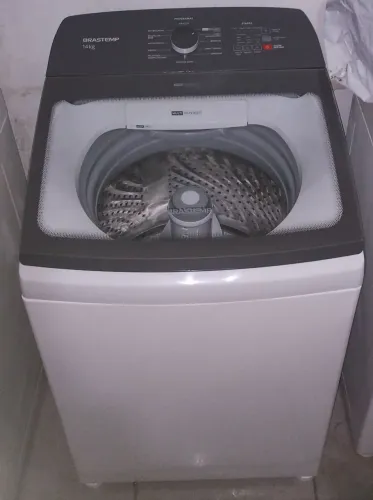 VENDO UMA MÁQUINA DE LAVAR BRASTEMP 14 KILOS SEXTO INOX SEMI-NOVA MODELO NOVO
