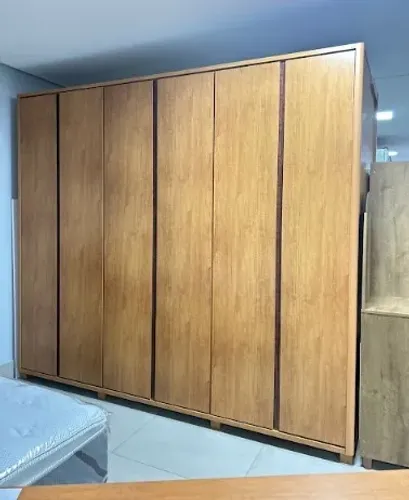 ROUPEIRO BELGICA COM PORTA ANTI IMPACTO MDF