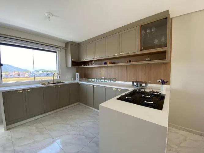 Cobertura a venda , 3 Quartos, 1 Suíte, 220m² na Praia do Campeche, R$879.500,00