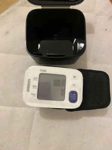 Medidor de Pressão OMRON 
