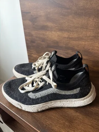 Tênis VANS
