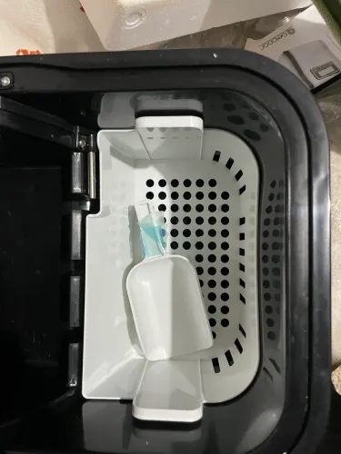 Vendo máquina de fazer gelo portátil