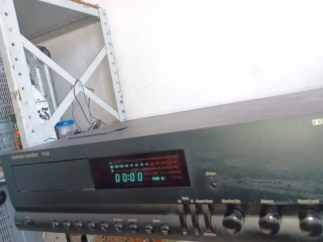 Deck cassete Harman kardon TD420