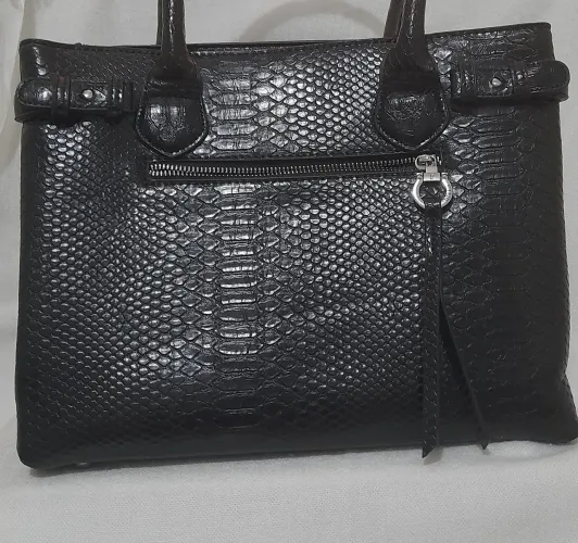 Bolsa preta Santa Lolla