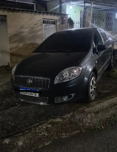 Fiat Linea LX 1.9/ 1.8 Flex 16V Dualogic 4P 2011