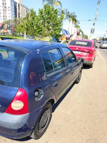 Renault Clio Authentique 1.0/1.0 Hi-power 16V 3P 2004