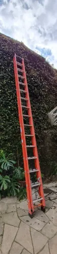 Escada extensível de alumínio 8m40
