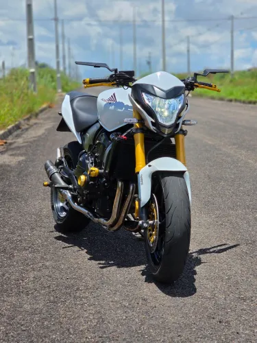 CB 600f Hornet