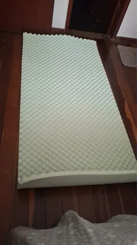 Colchão casca de ovo com capa de silicone