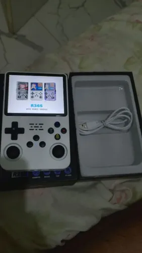 Mini game portátil r36s novo