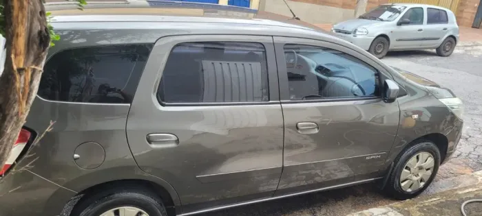 Chevrolet Spin LT 1.8 8V Econo.flex 5P Mec. 2013