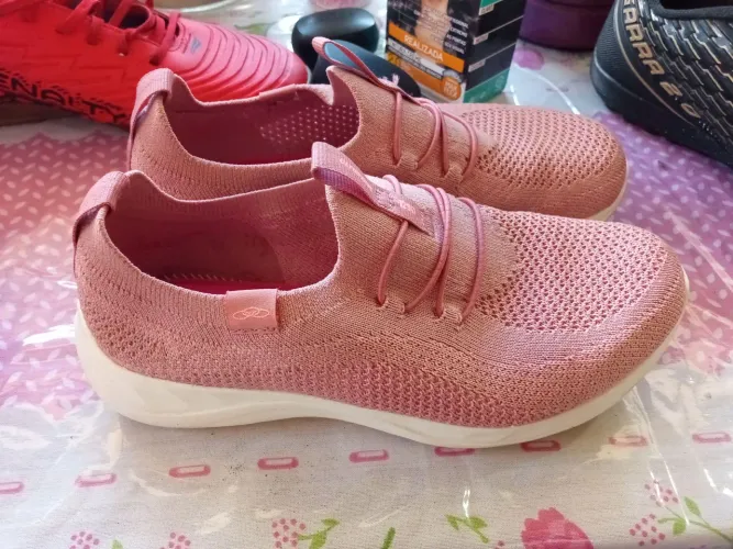 Tênis feminino 