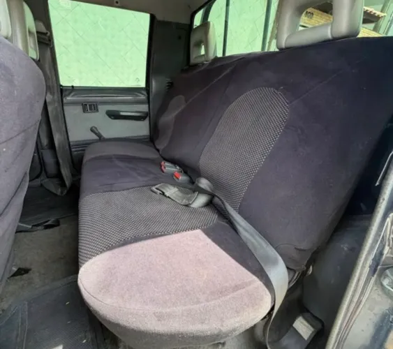 Mitsubishi L200 2.5 4X2 CD Turbo Diesel 1998
