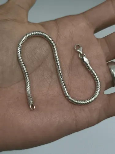 Pulseira de prata rabo de tatu, aceitamos cartões, pronta entrega