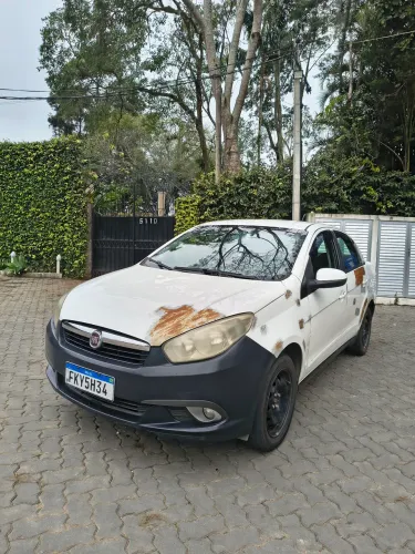 Fiat Grand Siena Attrac. 1.4 EVO F.flex 8V 2014