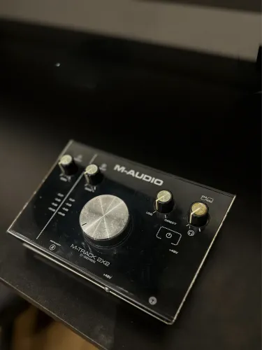Interface de Áudio M-Audio 2x2 