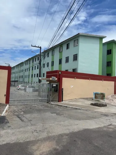 VENDO APARTAMENTO NO CONDOMINIO PRAIAS DO CEARA - AUGUSTO FRANCO