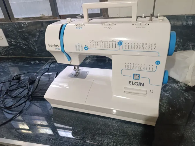 Máquina Elgin plus 