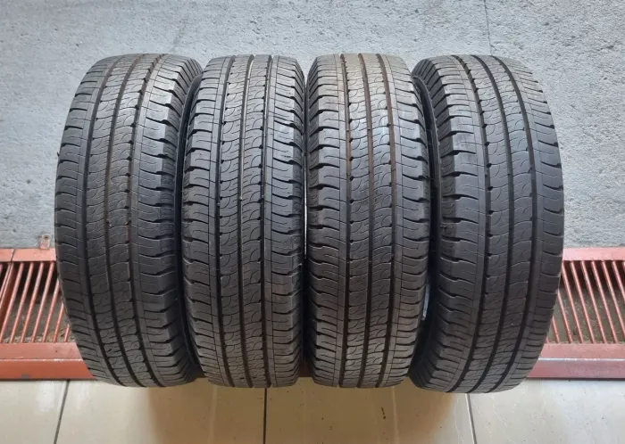 04 pneus aro 15 goodyear 195/70 para carga - serve em Hyundai HR e kia bongo