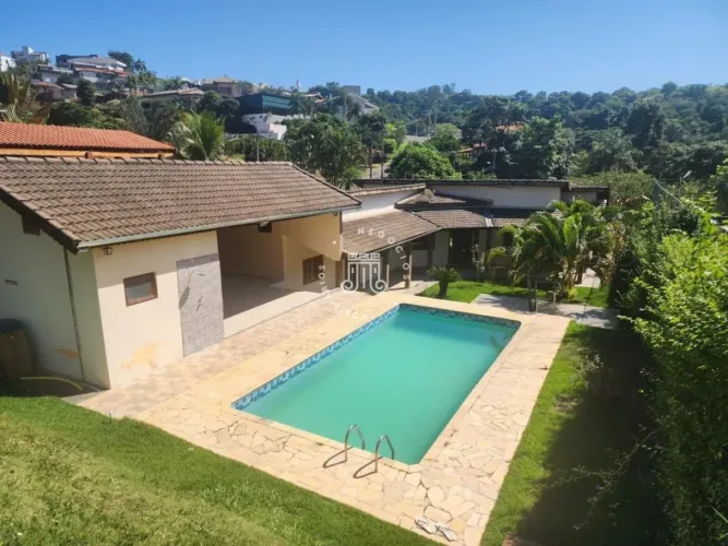 Casa com piscina para venda no Condomínio Village Morro Alto na cidade de Itupeva/SP