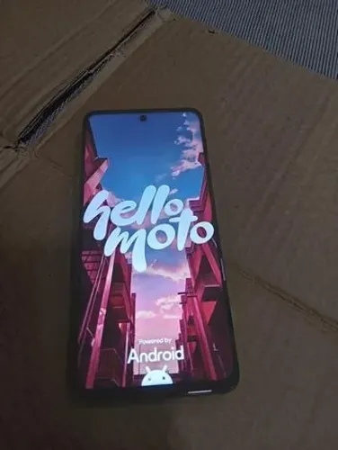 Motorola moto g15 pouco uso , aceito trocas