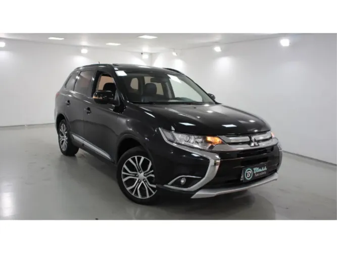 Mitsubishi Outlander Comfort 2.0 16V Aut. 2016