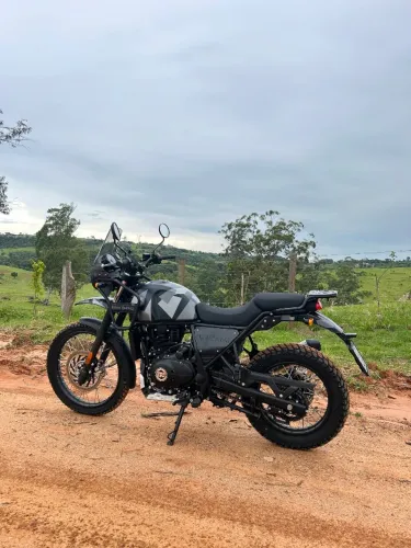 Royal Enfield Himalayan 411 23/24 6.500 km Completa + Acessórios