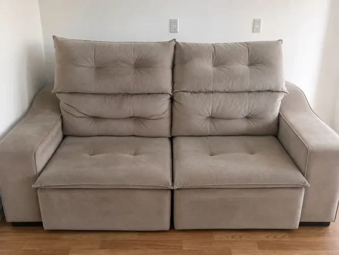 VENDE SOFÁ DOIS LUGARES