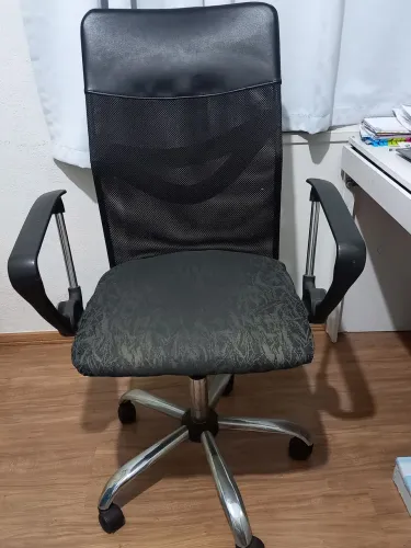 Cadeira giratória de escritório