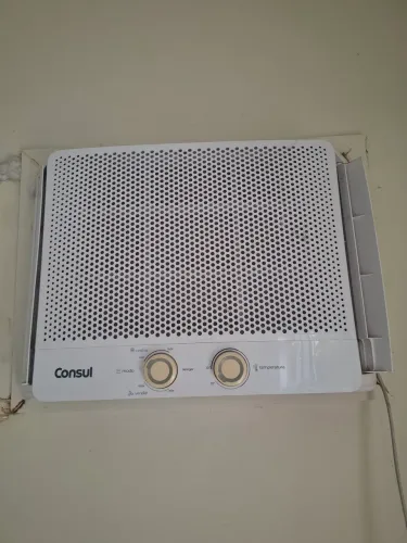 Ar-Condicionado Consul de Janela - Usado - Funcionando Perfeitamente