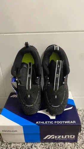 Tênis Mizuno 41