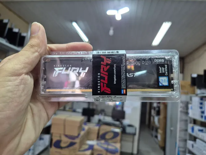 *LACRADO* Memória RAM DDR5 16gb Kingston Fury Beast. Garantia de 1 ano Kabum com NF-E