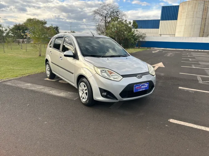 Ford Fiesta 1.6 8V Flex/class 1.6 8V Flex 5P 2013