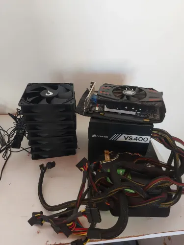 Fonte Corsair 400w + Placa De Video GTX 550TI 2GB + 7 Fans Rise Mode 120nm Sem RGB Molex